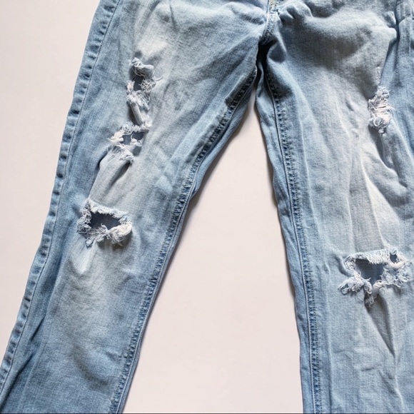 Hollister• midrise distressed straight leg raw hem - Picture 8 of 8